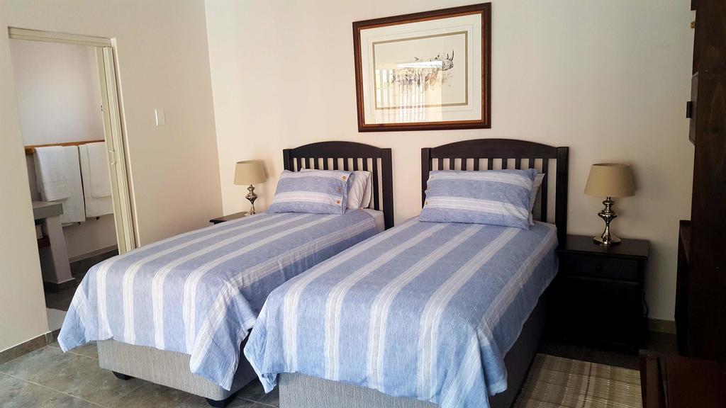 Pompano Guest House Saint Lucia Estuary Dış mekan fotoğraf
